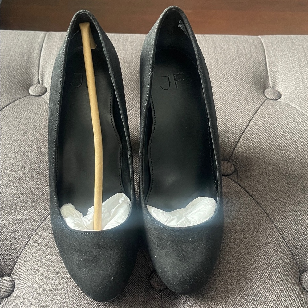 JustFab Classic Black Heels